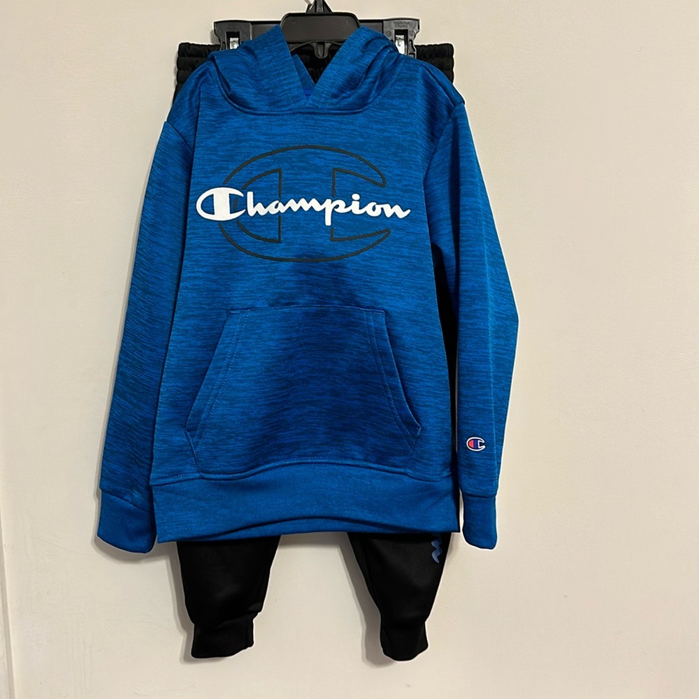 Youth Boys Champion Sweatsuit- Colors:Blue and Black Size:6/7